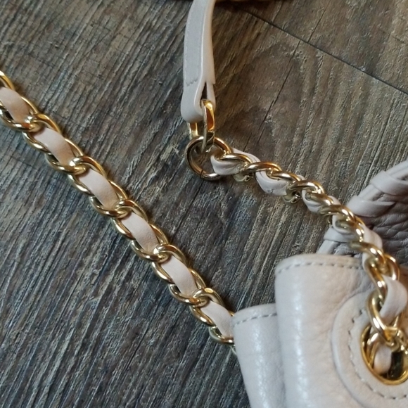 Tory Burch flap shoulder bag - Picture 7 of 8